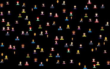 Alumni Networks and Career Outcomes